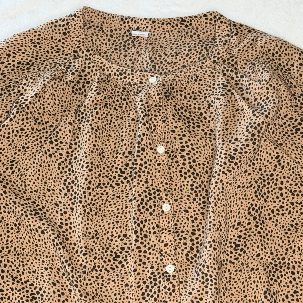 Old Navy Women's M Leopard Cheetah Print Peasant Blouse Button Front Balloon